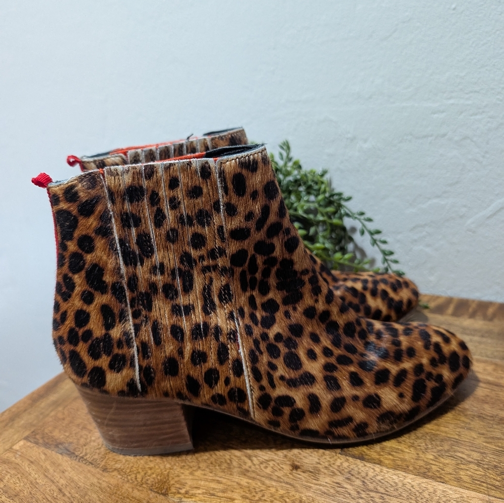 Boden Alford ankle bootie size 38 leopard brown‎ and black